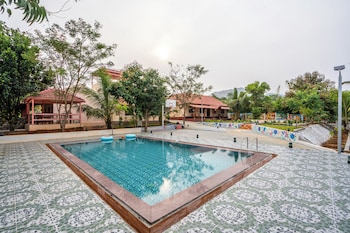 Apr Villa By Alaya Stays,,2 star