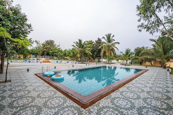 Apr Villa By Alaya Stays,,2 star
