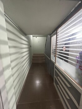 sai plaza lodge
