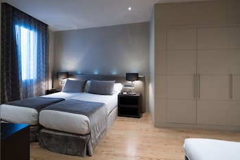 catalonia portal de langel