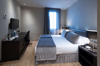 catalonia portal de langel