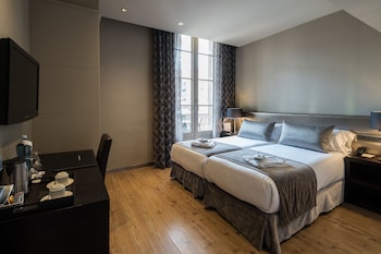 catalonia portal de langel