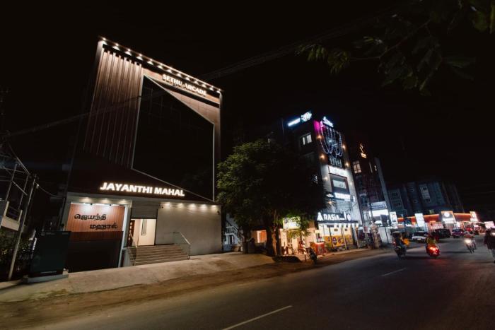jayanthi mahal residency