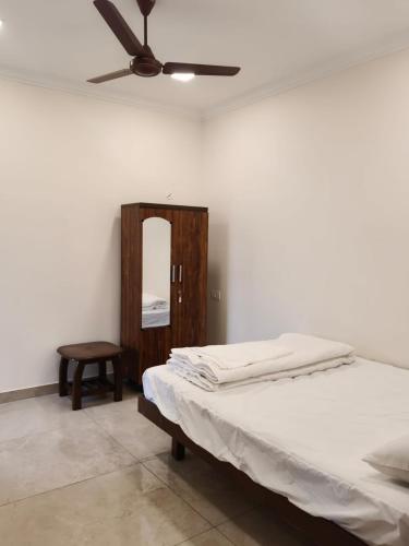 jayanthi mahal residency