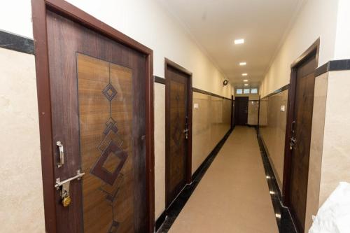 jayanthi mahal residency