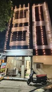 suman palace
