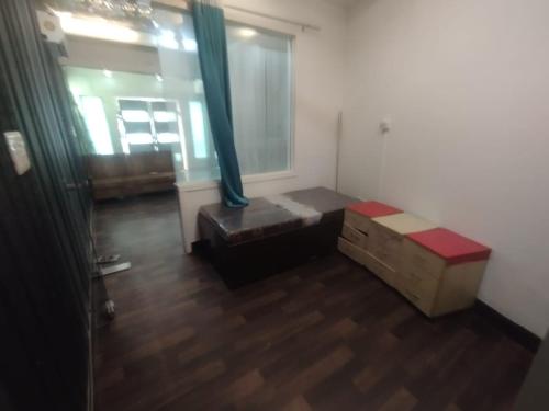 east delhi stays inn