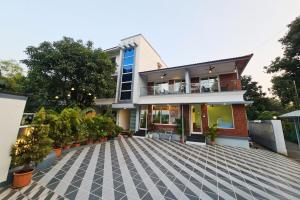 basil leaf resort