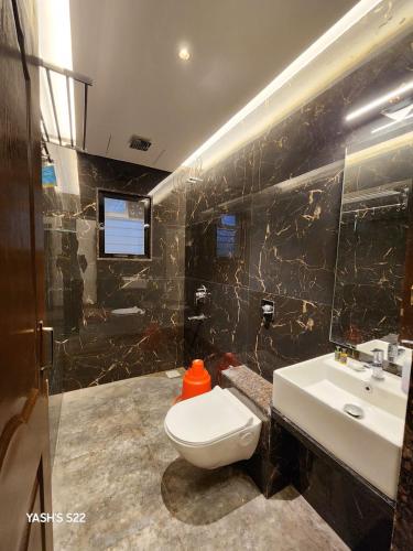 basil leaf resort