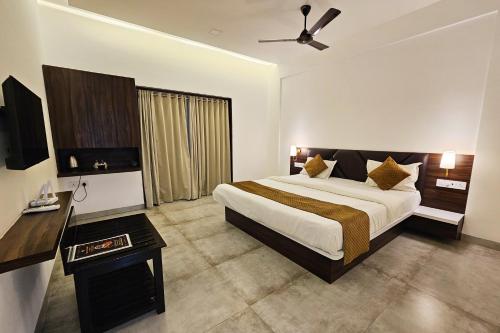 basil leaf resort