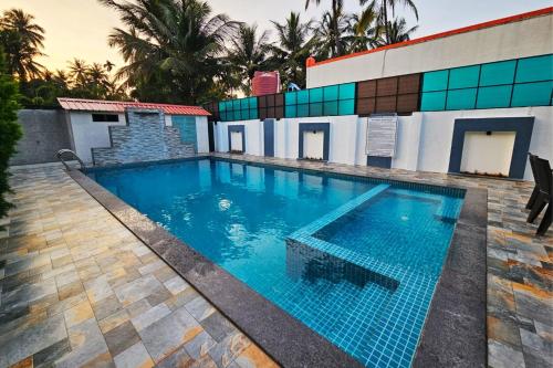basil leaf resort