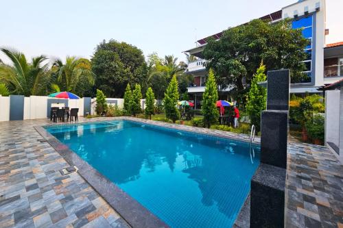 basil leaf resort