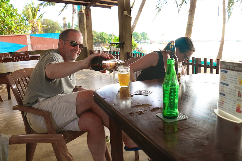 topaz beach hotel