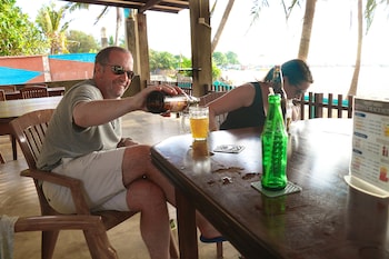 topaz beach hotel