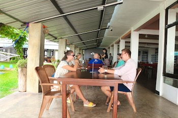 topaz beach hotel