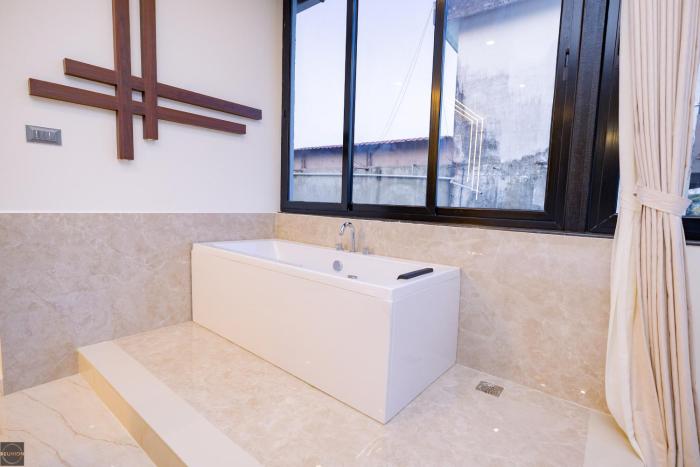 reunion dehomes premium suites