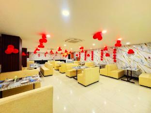 hotel ranjana palace