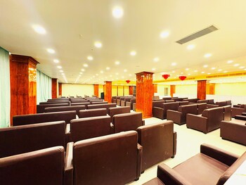 hotel ranjana palace