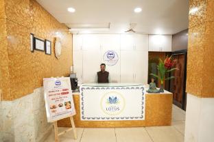 Staykart Lotus,,3 star
