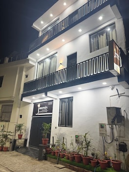 jasmin a luxury stay