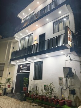 jasmin a luxury stay