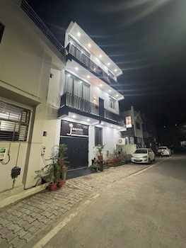 jasmin a luxury stay