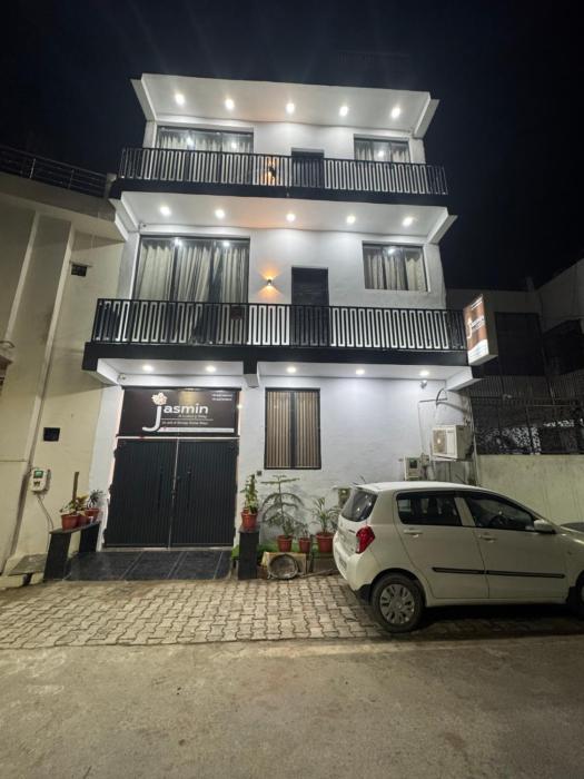 jasmin a luxury stay