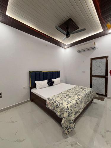 suryavanshi guest house