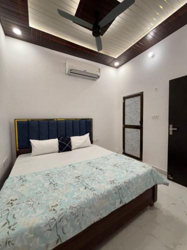 suryavanshi guest house