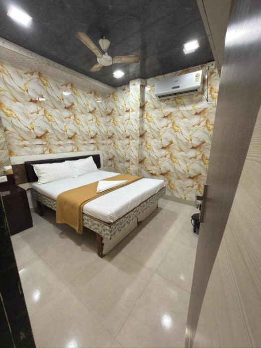 hotel sunroop