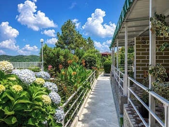 five hill cottage mukteshwar