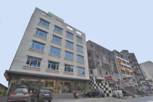 hotel limra vadodara gujarat