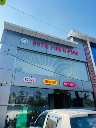 hotel pine n peak