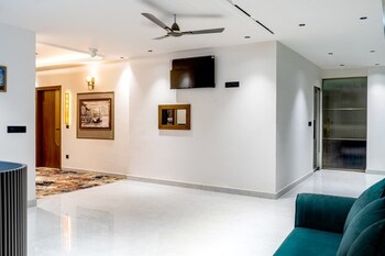 Hotel Panipat Prime,,2 star