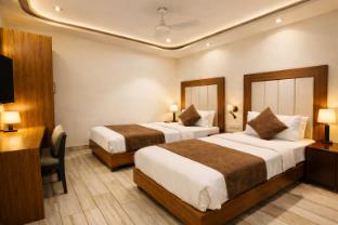 hotel meritus inn ahmedabad