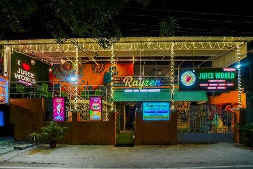rayzen stays