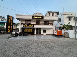 Eyden Residency,,3 star