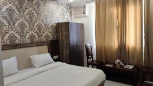 hotel almond