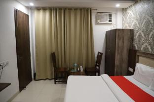 hotel almond