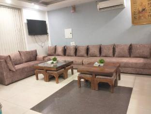hotel almond
