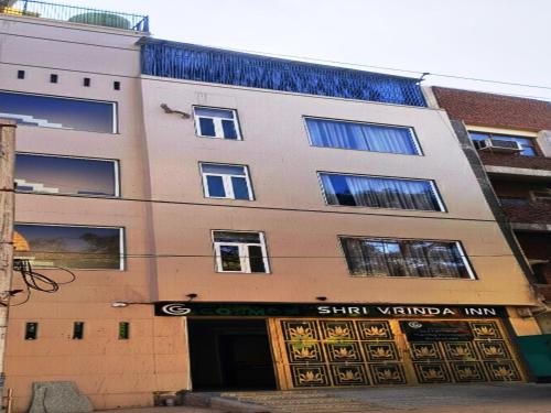 Cosmos Shri Vrinda Inn,,3 star