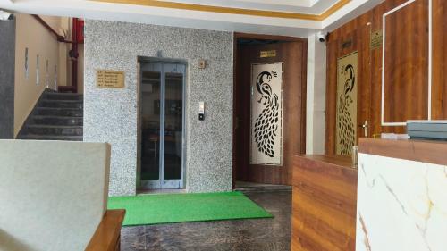 cosmos shri vrinda inn