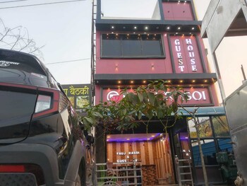 fauzi rasoi and guest house