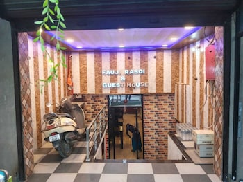 fauzi rasoi and guest house