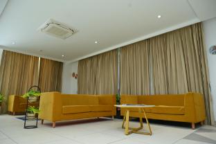 lumis hotel