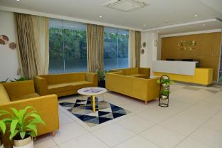 lumis hotel