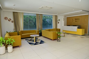 lumis hotel