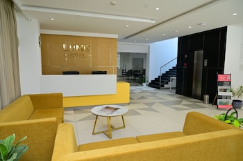 lumis hotel