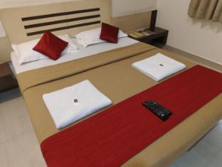 hotel saiba shirdi maharashtra
