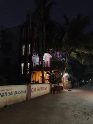 shri sai chandra kamal lodge shirdi maharashtra